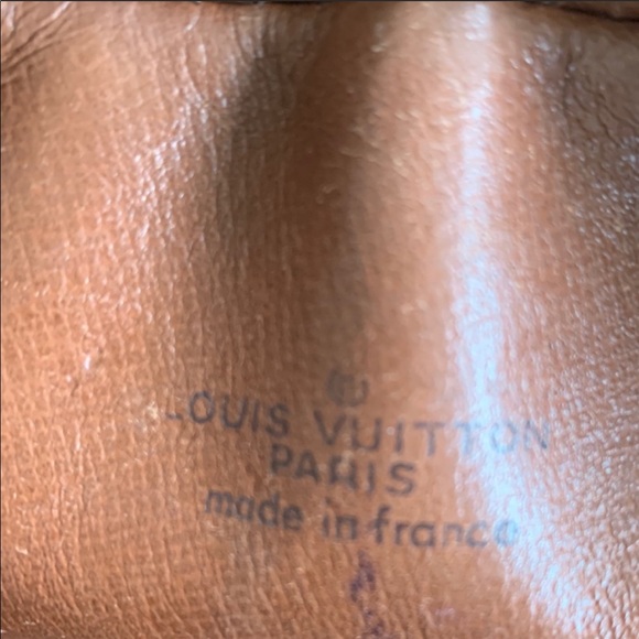 Louis Vuitton Compiegne Crossbody Bag - Picture 7 of 8